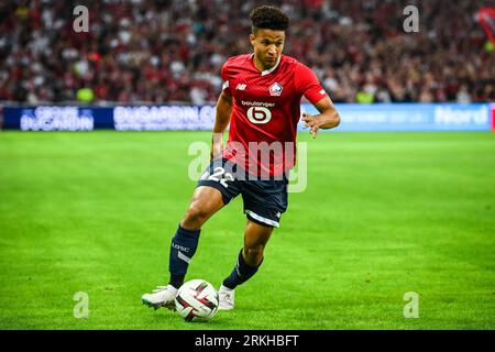 Lille, Frankreich. August 2023. Tiago Santos aus Lille während des Spiels der UEFA Europa Conference League zwischen Lille Olympique Sporting Club und HNK Rijeka am 24. August 2023 im Stade Pierre-Mauroy in Lille, Frankreich. (Foto: Matthieu Mirville/PRESSINPHOTO) Credit: PRESSINPHOTO SPORTS AGENCY/Alamy Live News Stockfoto