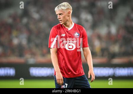 Lille, Frankreich. August 2023. Hakon Arnar Haraldsson aus Lille während des Spiels der UEFA Europa Conference League zwischen Lille Olympique Sporting Club und HNK Rijeka spielte am 24. August 2023 im Stade Pierre-Mauroy in Lille, Frankreich. (Foto: Matthieu Mirville/PRESSINPHOTO) Credit: PRESSINPHOTO SPORTS AGENCY/Alamy Live News Stockfoto