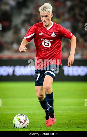 Lille, Frankreich. August 2023. Hakon Arnar Haraldsson aus Lille während des Spiels der UEFA Europa Conference League zwischen Lille Olympique Sporting Club und HNK Rijeka spielte am 24. August 2023 im Stade Pierre-Mauroy in Lille, Frankreich. (Foto: Matthieu Mirville/PRESSINPHOTO) Credit: PRESSINPHOTO SPORTS AGENCY/Alamy Live News Stockfoto