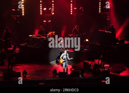 Bildnummer: 55808100  Datum: 20.08.2011  Copyright: imago/Xinhua (110821) -- BEIJING, Aug. 21, 2011 (Xinhua) -- British pop singer James Blunt (Front), also known as Captain Poet , performs in the Beijing Workers Gymnasium during his world tour concert in Beijing, capital of China, Aug. 20, 2011. The next stage of his world tour concert in China will be in Shanghai, east China, on Aug. 21. (Xinhua/Xiao Xiao) (xzj) CHINA-BEIJING-JAMES BLUNT-CONCERT (CN) PUBLICATIONxNOTxINxCHN People Kultur Musik Aktion x0x xtm 2011 quer     Bildnummer 55808100 Date 20 08 2011 Copyright Imago XINHUA  Beijing Aug Stock Photo