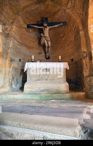 Europa, Spanien, Kastilien und León, Olleros de Pisuerga, die Felsbrocken Eremitage der Heiligen Justus und Pastor (Rupestre de los Santos Justo y Pastor) Stockfoto