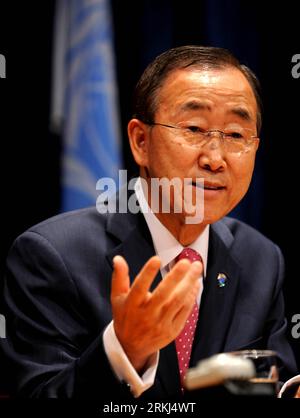 Bildnummer: 55985742  Datum: 15.09.2011  Copyright: imago/Xinhua (110915) -- NEW YORK, Sept. 15, 2011 (Xinhua) -- UN Secretary-General Ban Ki-moon speaks at a press conference at the UN headquarters in New York, Sept. 15, 2011. Ban said here on Thursday that the United Nations has never been more needed to help in the efforts to deal with enormous political, economic and environmental challenges in the world, which is undergoing a moment of uncommon turbulence. (Xinhua/Shen Hong) UNITED NATIONS-BAN KI-MOON-PRESS CONFERENCE PUBLICATIONxNOTxINxCHN People Politik Porträt premiumd xns x0x 2011 hoc Stock Photo