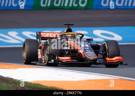 ZANDVOORT, NIEDERLANDE - AUGUST 25: Richard Verschoor von van Amersfoort Racing Formula 2 Free Practice während der Formel 1 auf dem Circuit Zandvoort auf A Stockfoto