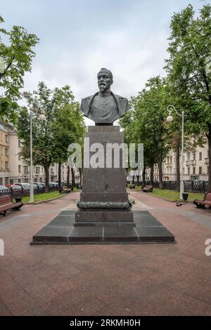 Statue of Felix Dzerzhinsky at Dzerzhinsky Garden - Minsk, Belarus Stock Photo