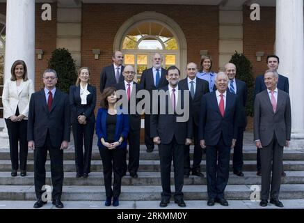 Bildnummer: 56784624  Datum: 23.12.2011  Copyright: imago/Xinhua Spanish Prime Minister Mariano Rajoy attends the family photo with all Ministers at Moncloa Palace, in Madrid, Spain, on Friday, Dec. 23, 2011. Front line, from left to right: Alberto Ruiz-Gallardon (Justice Minister); Soraya Saenz (1st.Vice-Minister); Mariano Rajoy (Primer Minister); Jose Garcia-Margallo (Foreign Minister); Pedro Morenes (Defence Minister). Second line, from left to right: Fatima Banez (Employment and Social Security Minister); Ana Pastor (Promotion Minister); Cristobal Montoro ( Finance and Administration Publi Stock Photo