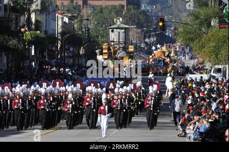 Bildnummer: 56802779 Datum: 02.01.2012 Copyright: imago/Xinhua (120102) -- CALIFORNIA, 2. Januar 2012 (Xinhua) -- Nehmen Sie an der jährlichen Rose Parade in Pasadena, Kalifornien, USA, am 2. Januar 2012 Teil. (Xinhua/Yang Lei) US-CALIFORNIA-PARADE-ROSE PUBLICATIONxNOTxINxCHN Gesellschaft USA Rose Parade Umzug xbs x0x 2012 quer Premiere 56802779 Datum 02 01 2012 Copyright Imago XINHUA California Jan 2 2012 XINHUA Nehmen Sie an der jährlichen Rosenparade in Pasadena California The United States AM 2. Januar 2012 Teil XINHUA Yang Lei U.S. California Parade Rose PUBLICATIONxNOTxINxCHN Society USA Rose Pa Stockfoto