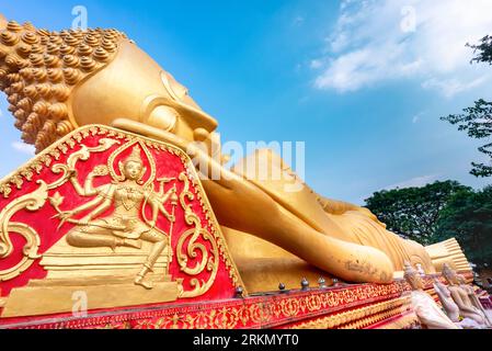 Das Hotel liegt in einem separaten Gehege, direkt neben dem Ort der Großen Goldenen Stupa, errichtet im dritten Jahrhundert n. Chr., ein wichtiges nationales Monument in La Stockfoto