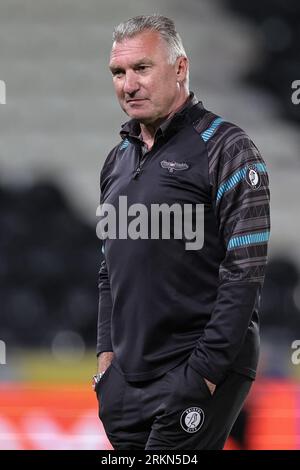 Hull, UK. 25th Aug, 2023. Nigel Pearson head coach of Bristol City during the Sky Bet Championship match Hull City vs Bristol City at MKM Stadium, Hull, United Kingdom, 25th August 2023 (Photo by Mark Cosgrove/News Images) in Hull, United Kingdom on 8/25/2023. (Photo by Mark Cosgrove/News Images/Sipa USA) Credit: Sipa USA/Alamy Live News Stock Photo