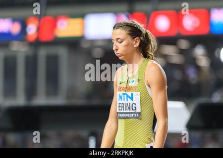 Christina Hering (Deutschland) vor dem 800-Meter-Halbfinale bei den ...