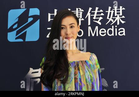 Bildnummer: 58027689 Datum: 24.05.2012 Copyright: imago/Xinhua (120524) -- CANNES, 24. Mai 2012 (Xinhua) -- die Schauspielerin Cecilia Cheung aus Hongkong nimmt am 24. Mai 2012 an einer Pressekonferenz des Films Dangerous Liaisons des südkoreanischen Regisseurs Jin-ho Hur auf dem 65. FILMFESTIVAL von Cannes in Cannes, Südfrankreich, Teil. (Xinhua/YE Pingfan) (srb) FRANCE-CANNES-FILM FESTIVAL-DANGEROUS LIAISONS PUBLICATIONxNOTxINxCHN Kultur People FILM 65. Internationale Filmfestspiele Cannes PK Porträt x0x xub 2012 quer Premiere 58027689 Datum 24 05 2012 Copyright Imago XINHUA Cannes 24 Mai 2012 XINHUA H Stockfoto