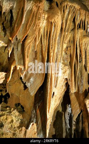 Meravelles Höhlen in der Stadt Benifallet in der Region Bajo Ebro, Tarragona, Katalonien, Spanien Stockfoto