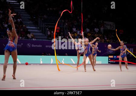 Valencia, Spanien. 25. August 2023. JPN - Japan während der Rhythmischen Gymnastik - Weltmeisterschaften - Gruppen, Gymnastik in Valencia, Spanien, August 25 2023 Credit: Independent Photo Agency/Alamy Live News Stockfoto