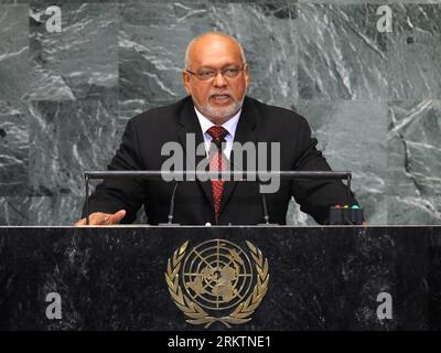 Bildnummer: 58522426  Datum: 27.09.2012  Copyright: imago/Xinhua (120927) -- NEW YORK, Sept. 27, 2012 (Xinhua) -- Donald Rabindranauth Ramotar, president of Guyana, addresses the General Debate of the 67th session of the UN General Assembly at the UN headquarters in New York, the United States, Sept. 27, 2012, as the week-long event entered into its third day here on Thursday. (Xinhua/Shen Hong) UN-NEW YORK-GENERAL ASSEMBLY-GENERAL DEBATE PUBLICATIONxNOTxINxCHN People Politik UN Generalversammlung Vereinte Nationen xns x0x 2012 quer      58522426 Date 27 09 2012 Copyright Imago XINHUA  New Yor Stock Photo