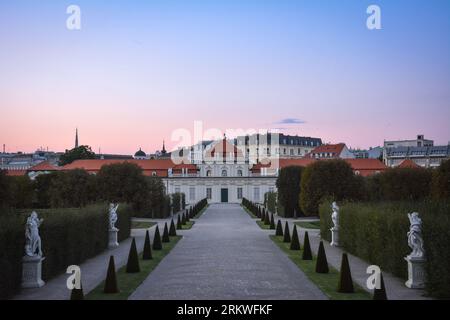 Gärten des Unteren Belvedere in Wien, Österreich Stockfoto