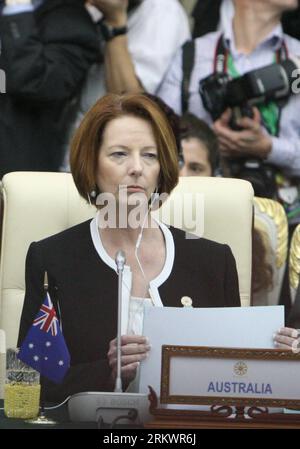 Bildnummer: 58722743  Datum: 20.11.2012  Copyright: imago/Xinhua (121120) -- PHNOM PENH, Nov. 20, 2012 (Xinhua) -- Australian Prime Minister Julia Gillard attends the 7th East Asia Summit (EAS) in Phnom Penh, Cambodia, on Nov. 20, 2012. The 7th East Asia Summit (EAS) opened here Tuesday with the presence of leaders from 10 ASEAN member states and eight dialogue partners as well as heads of some international financial institutions. (Xinhua/Liao Zida) (nxl) CAMBODIA-PHNOM PENH-7TH EAST ASIA SUMMIT PUBLICATIONxNOTxINxCHN People Politik Konferenz Gipfel premiumd x0x xac 2012 hoch      58722743 Da Stock Photo