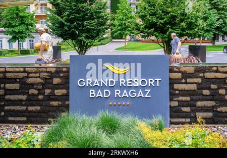 Bad Ragaz, Schweiz - 25. Juli 2023: Grand Resort Bad Ragaz luxuriöses fünf-Sterne-Hotel und Spa. Stockfoto