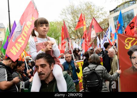 Marschierer treffen sich im Clerkenwell Green zum Londoner International Workers' Day march und Rallye. Mai Day, auch als International Workers' Day oder bekannt Stockfoto