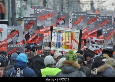 Bildnummer: 59074847  Datum: 13.01.2013  Copyright: imago/Xinhua (130113) -- MOSCOW, Jan. 13, 2013 (Xinhua) -- protest against the Anti-Magnitsky Act in downtown Moscow, Russia, Jan. 13, 2013. The Anti-Magnitsky Act, signed by President Vladimir Putin on Dec. 28, 2012, bans U.S. citizens to adopt Russian orphans and is part of Russia s response to the U.S. Magnitsky Act which introduced sanctions against Russian officials related to the death of Sergei Magnitsky, a whistle-blowing lawyer who died in a Moscow pre-trial detention center in 2009. (Xinhua) RUSSIA-US-ADOPTION-BAN-PROTEST PUBLICATIO Stock Photo