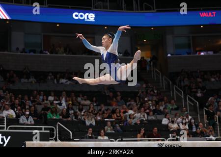 25. August 2023: Die Turnerin Leanne Wong während des ersten Turniers der Seniorinnen bei den United States Gymnastics Championships 2023. Der Wettbewerb findet im SAP Center in San Jose, Kalifornien, statt. Melissa J. Perenson/CSM Stockfoto