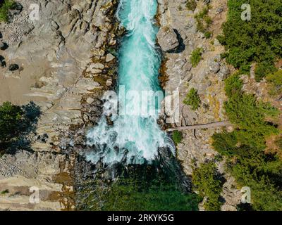 Luftaufnahme des Koprucay-Flusses aus dem Koprulu-Canyon in Manavgat, Antalya, Türkei Stockfoto