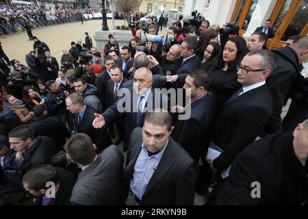 Bildnummer: 59256001  Datum: 21.02.2013  Copyright: imago/Xinhua (130221) -- SOFIA, Feb. 21, 2013 (Xinhua) -- Photo released by Bulgarian Telegraphic Agency (BTA) shows outgoing Bulgarian Prime Minister Boyko Borisov (C) meeting his supporters outside the parliament in Sofia, Bulgaria, Feb. 21, 2013. Bulgarian parliament on Thursday approved the resignation of the GERB party cabinet, and the Balkan country is heading for parliamentary elections two months before the schedule. (Xinhua) (djj) BULGARIA-SOFIA-CABINET RESIGNATION PUBLICATIONxNOTxINxCHN People Politik Demo Bulgarien premiumd x0x xmb Stock Photo