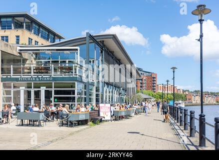 Pitcher & Piano Bar, The Quayside, Newcastle upon Tyne, Tyne and Wear, England, Vereinigtes Königreich Stockfoto