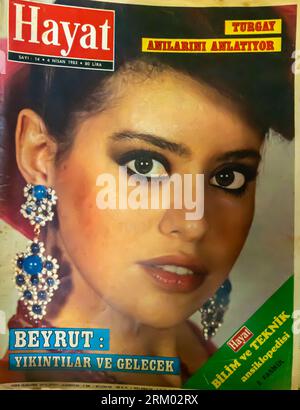 Hayat Magazin Cover mit der italienischen Politikerin ALESSANDRA MUSSOLINI 1983 Stockfoto