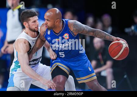 Okinawa, Japan. 26th Aug, 2023. Gergory Vargas (R) of Venezuela competes during the group F first round match between Slovenia and Venezuela at the FIBA World Cup 2023 in Okinawa, Japan, Aug. 26, 2023. Credit: Zhang Xiaoyu/Xinhua/Alamy Live News Stockfoto