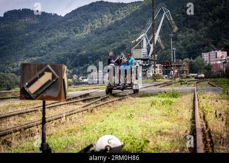 Decin, Tschechische Republik. 26. August 2023. Das zwölfte Jahr der internationalen Meisterschaft der Tschechischen Republik in Handhebel-Draisine-Handwagen-Fahrt fand am 26. August 2023 in Decin, Tschechische Republik, statt. Quelle: Hajek Vojtech/CTK Photo/Alamy Live News Stockfoto