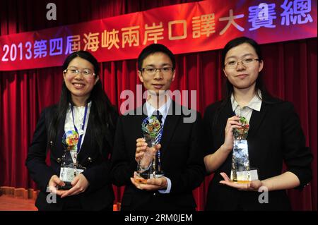 Bildnummer: 59435992  Datum: 25.03.2013  Copyright: imago/Xinhua (130325) -- TAIPEI, March 25, 2013 (Xinhua) -- Photo taken on March 25, 2013 shows the winners of the 4th Cross-Strait Interpreting Contest in Taipei, southeast China s Taiwan. The final competition of the interpreting contest was held here Monday, with the participation of 18 competitors from both China Mainland and Taiwan. (Xinhua/Wu Ching-teng) (yxb) CHINA-TAIPEI-CROSS STRAIT INTERPRETING CONTEST(CN) PUBLICATIONxNOTxINxCHN People Wirtschaft xsp x0x 2013 quer      59435992 Date 25 03 2013 Copyright Imago XINHUA  Taipei March 25 Stock Photo