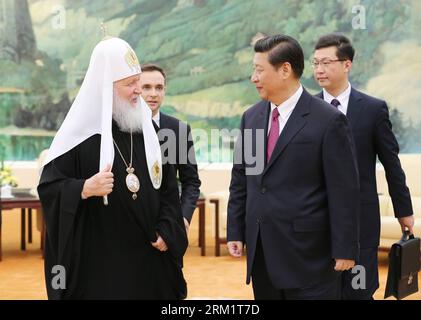 Bildnummer: 59626421 Datum: 10.05.2013 Copyright: imago/Xinhua (130510) -- PEKING, 10. Mai 2013 (Xinhua) -- der chinesische Präsident Xi Jinping (Front r) trifft sich mit Patriarch Kirill, dem Leiter der russisch-orthodoxen Kirche, in der Großen Halle des in Peking, Hauptstadt von China, am 10. Mai 2013. (Xinhua/Yao Dawei) (MP) CHINA-RUSSLAND-PEKING-XI JINPING-PATRIARCH KIRILL-MEETING (CN) PUBLICATIONxNOTxINxCHN People Politik Religion Premiere xbs x0x 2013 quer 59626421 Datum 10 05 2013 Copyright Imago XINHUA Peking 10. Mai 2013 XINHUA chinesischer Präsident Xi Jinping Front r trifft sich mit Patriarch Kirill Leiter von T Stockfoto