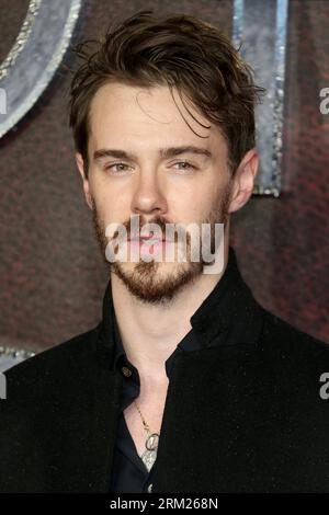 London, Großbritannien. November 2018 27. Sam Keeley nimmt an der Weltpremiere von „Mortal Engines“ am Cineworld Leicester Square in London Teil. (Foto: Fred Duval/SOPA Images/SIPA USA) Credit: SIPA USA/Alamy Live News Stockfoto