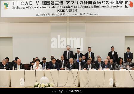 Bildnummer: 59744818  Datum: 01.06.2013  Copyright: imago/Xinhua (130601) -- YOKOHAMA, June 1, 2013 (Xinhua) -- Japanese Prime Minister Shinzo Abe (4th L Front), chairman of the Japan Business Federation Hiromasa Yonekura (5th L Front) and Chairperson of the African Union Assembly and Prime Minister of Ethiopia Hailemariam Desalegn (6th L Front) attend the Fifth Tokyo International Conference on African Development (TICAD V) in Yokohama, Japan, June 1, 2013. TICAD V kicked off Saturday in Japan s Yokohama to discuss topics on African development. (Xinhua/Ma Ping) (zf) JAPAN-YOKOHAMA-AFRICA-TIC Stock Photo