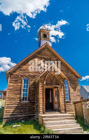 Methodist Church in Bodie, Geisterstadt in Kalifornien. Die Kirche wurde 1882 erbaut und ist die einzige Kirche, die noch in der Stadt steht. Stockfoto