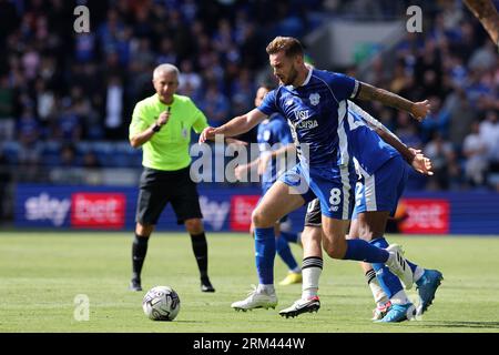 Cardiff, Großbritannien. 26. August 2023. Joe Ralls von Cardiff City in Aktion. EFL Skybet Championship Match, Cardiff City gegen Sheffield Mittwoch im Cardiff City Stadium in Cardiff, Wales am Samstag, den 26. August 2023. Dieses Bild darf nur zu redaktionellen Zwecken verwendet werden. Nur redaktionelle Verwendung, Bild von Andrew Orchard/Andrew Orchard Sports Photography/Alamy Live News Credit: Andrew Orchard Sports Photography/Alamy Live News Stockfoto