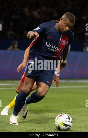 Paris, Sao Paulo, Brasilien, Frankreich. 26. August 2023. SAO PAULO, BRASILIEN - AUGUST 26: Spiel zwischen PSG und Lens als Teil der regulären Saison der Ligue 1 im Parc des Princes Stadium am 26. August 2023 in Paris, Frankreich. (Bild: © Jose Prestes/PX Imagens über ZUMA Press Wire) NUR REDAKTIONELLE VERWENDUNG! Nicht für kommerzielle ZWECKE! Stockfoto