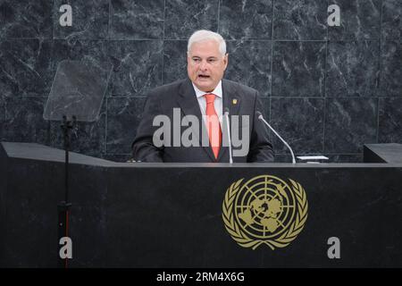 Bildnummer: 60526342 Datum: 25.09.2013 Copyright: imago/Xinhua (130925) -- NEW YORK, Sept. 25, 2013 (Xinhua) -- Panamas Präsident Ricardo Martinelli Berrocal spricht während der allgemeinen Aussprache der 68. Tagung der Generalversammlung der Vereinten Nationen am 25. September 2013 im Hauptquartier der Vereinten Nationen in New York. Es ist der zweite Tag der allgemeinen Aussprache. (Xinhua/Niu Xiaolei) (dzl) UN-GENERALVERSAMMLUNG-GENERALDEBATTE PUBLICATIONxNOTxINxCHN People Politik Generalversammlung UN UNO xcb x0x 2013 quer premiumd 60526342 Datum 25 09 2013 Copyright Imago XINHUA New York September 25 2013 XINHUA Panama S Pre Stockfoto