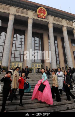 Bildnummer: 60647143  Datum: 28.10.2013  Copyright: imago/Xinhua (131028) -- BEIJING, Oct. 28, 2013 (Xinhua) -- Representatives walk into the Great Hall of the where the 11th National Women s Congress of China opened in Beijing, capital of China, Oct. 28, 2013. (Xinhua/He Junchang) (zwx) CHINA-BEIJING-WOMEN S CONGRESS-OPENING (CN) PUBLICATIONxNOTxINxCHN Politik Frauen x0x xmb 2013 hoch      60647143 Date 28 10 2013 Copyright Imago XINHUA  Beijing OCT 28 2013 XINHUA Representatives Walk into The Great Hall of The Where The 11th National Women S Congress of China opened in Beijing Capital of Chi Stock Photo