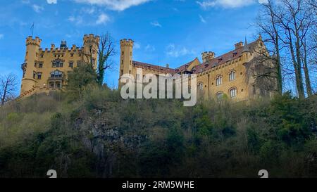 Schloss Hohenschwangau, ein Schloss aus dem 19. Jahrhundert in Süddeutschland Stockfoto