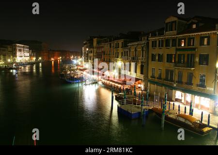 Venedig: Panoramaaussicht von der Rialto-Brücke Stockfoto