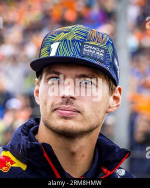 ZANDVOORT - Max Verstappen (Red Bull Racing) während der Fahrerparade vor dem F1 Grand Prix der Niederlande auf dem Circuit Zandvoort am 27. August 2023 in Zandvoort, Niederlande. ANP REMKO DE WAAL Stockfoto