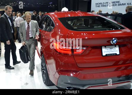 (140416) -- NEW YORK, 16. April 2014 (Xinhua) -- Ein BMW Concept X4 Auto wird während des Pressetages der New York International Auto Show 2014 in New York, USA, am 16. April 2014 gezeigt. Der neueste Neuzugang der X-Familie, der BMW Concept X4, wurde auf der New York International Auto Show 2014 vorgestellt, die vom 18. Bis 27. April für die Öffentlichkeit geöffnet ist. (Xinhua/Wang Lei) US-NEW YORK-INTERNATIONAL AUTO SHOW-PRESS DAY-BMW X4 PUBLICATIONxNOTxINxCHN New YORK 16. April 2014 XINHUA ein BMW Concept Car WIRD während des Pressetages der New York International Car Show 2014 in New York The United gezeigt Stockfoto