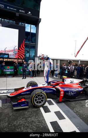 Zandvoort, Pays Bas. 27. August 2023. NOVALAK Clément (fra), Trident Racing, Dallara F2, Portrait während der 11. Runde der FIA Formel 2 Meisterschaft 2023 vom 25. Bis 28. August 2023 auf dem Zandvoort Circuit, in Zandvoort, Niederlande - Foto Grégory Lenormand/DPPI Credit: DPPI Media/Alamy Live News Credit: DPPI Media/Alamy Live News Stockfoto