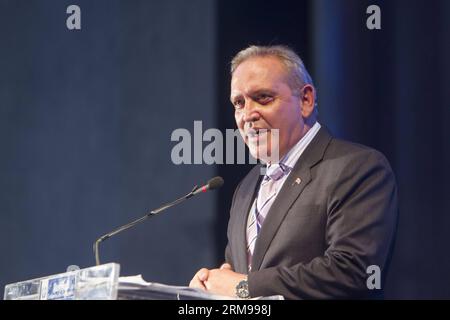 ANTIGUA GUATEMALA, May 13, 2014 - Javier Diaz Carmona, Costa Rica s ambassador to Guatemala and coordinator of the Community of Latin American and Caribbean States (CELAC), addresses the opening ceremony of the ministerial meeting on the world problem of drugs, in Antigua Guatemala, Guatemala, on May 13, 2014. CELAC ministers and representatives of public security attended the two-day meeting on the strategy against drugs and initiatives of response to this scourge. (Xinhua/Luis Echeverria) (ron) (sp) GUATEMALA-ANTIGUA GUATEMALA-ANTI-DRUG MINISTERIAL MEETING PUBLICATIONxNOTxINxCHN   Antigua Gu Stockfoto