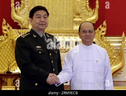 (140520) -- NAY PYI TAW, May 20, 2014 (Xinhua) -- Myanmar President U Thein Sein (R) shakes hands with visiting Chinese State Councilor and Defense Minister Chang Wanquan in Nay Pyi Taw, Myanmar, May 20, 2014. (Xinhua/U Aung) MYANMAR-NAY PYI TAW-PRESIDENT-CHINA-CHANG WANQUAN-MEET PUBLICATIONxNOTxINxCHN   Nay Pyi Taw May 20 2014 XINHUA Myanmar President U Thein be r Shakes Hands With Visiting Chinese State Councilors and Defense Ministers Chang Wanquan in Nay Pyi Taw Myanmar May 20 2014 XINHUA U Aung Myanmar Nay Pyi Taw President China Chang Wanquan Meet PUBLICATIONxNOTxINxCHN Stockfoto