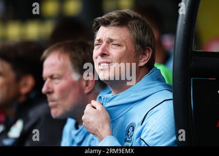 WATFORD, Großbritannien - 27. August 2023: Der Cheftrainer der Blackburn Rovers, Jon Dahl Tomasson, schaut während des Spiels der Sky Bet Championship zwischen Watford und Blackburn Rovers in der Vicarage Road zu (Credit: Craig Mercer/Alamy Live News) Stockfoto