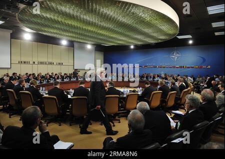 (140625) -- BRÜSSEL, 25. Juni 2014 (Xinhua) -- das Foto vom 25. Juni 2014 zeigt die Treffen der NATO-Außenminister am Hauptsitz in Brüssel, der Hauptstadt von Brüssel. (Xinhua/YE Pingfan) BELGIEN-BRÜSSEL-NATO-FM TREFFEN PUBLICATIONxNOTxINxCHN Brüssel Juni 25 2014 XINHUA Foto VOM Juni 25 2014 zeigt die Treffen der NATO-Außenminister AM Sitz in Brüssel Hauptstadt von Brüssel XINHUA YE Pingfan Belgien Brüssel NATO FM Treffen PUBLICATIONxNOTxINxCHN Stockfoto