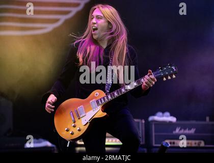 Newark, Vereinigtes Königreich. 26. August 2023 beim Stonedead Rock Festival. Black Star Riders-Gitarrist Sam Wood. Kredit: Mark Dunn Photography/Alamy Live News Stockfoto