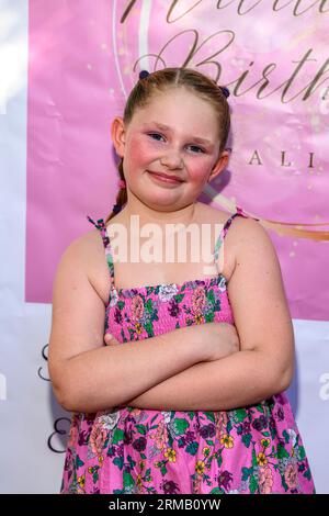 Los Angeles, USA. 26. August 2023. Schauspielerin Ciera Roberts nimmt an Natalie Kopyans 13. Geburtstag im berühmten Hub, Los Angeles, CA 24. August 2023 Teil Credit: Eugene Powers/Alamy Live News Stockfoto