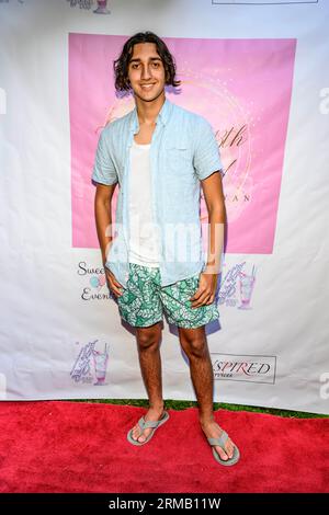 Los Angeles, USA. 26. August 2023. Sänger sage Sam besucht Natalie Kopyans 13. Geburtstag im berühmten Hub, Los Angeles, CA 24. August 2023 Credit: Eugene Powers/Alamy Live News Stockfoto